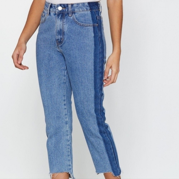 Abercrombie the mom high rise  jeans contrasting sides light wash size 27 4R - Picture 14 of 14